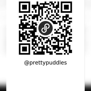 😎 SCAN QR CODE TO EASILY VIEW & ENGAGE IN OUR CLOSET 😎